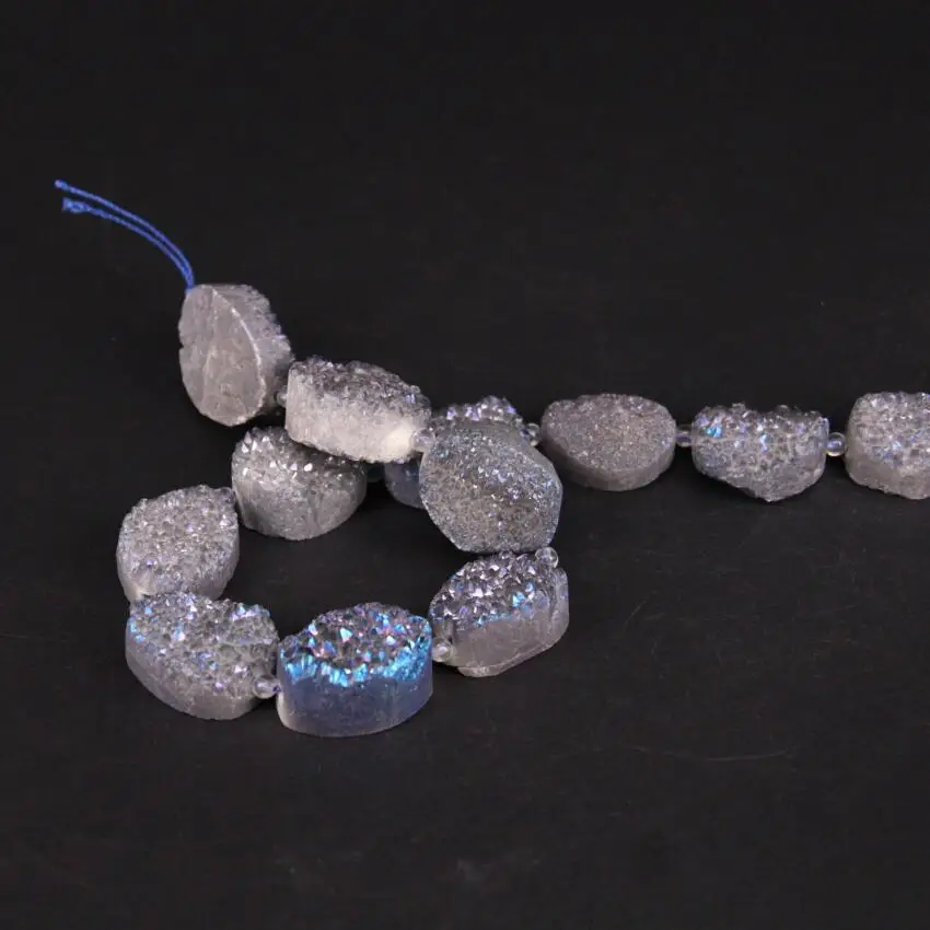 Approx15PCS/strand Blue Grey Titanium Natural Roug Agates Crystal Druzy Oval Slab Nugget Beads,Quartz Geode Drusy Slice Pendants