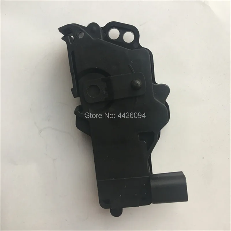 قفل الباب الأمامي والخلفي من الجانب الأيسر المحرك 6L2Z-78218A43-AA مزلاج الباب الجانبي للسائق Assy 3L2Z-78218A43-AA 4L2Z-78218A43-AA