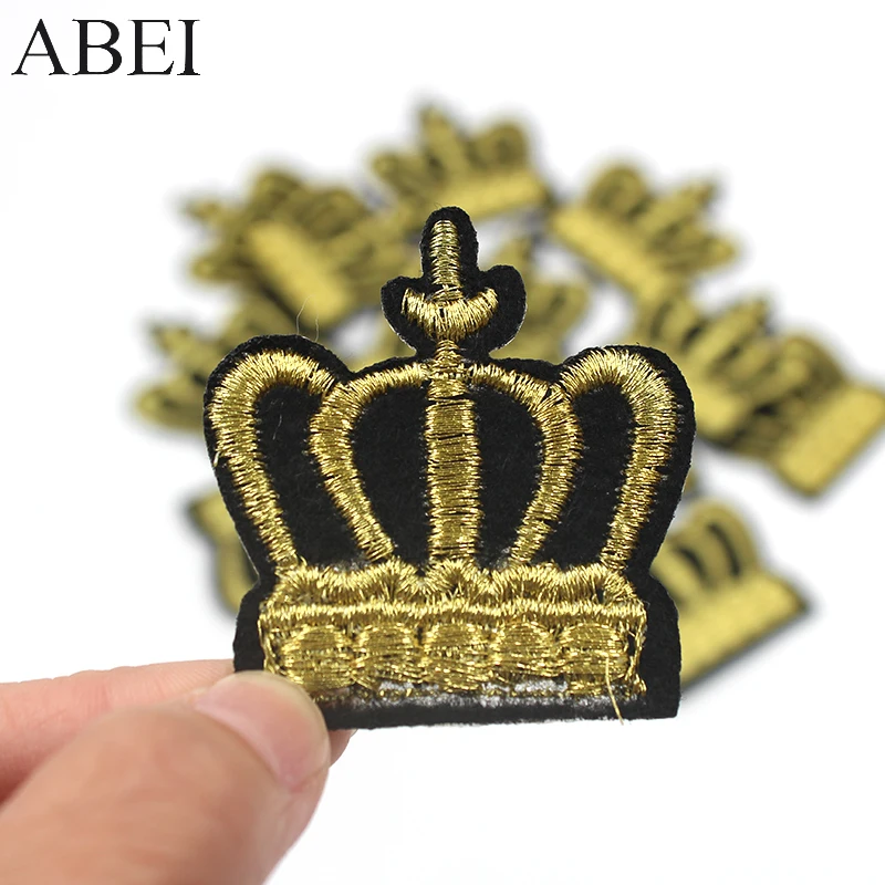 10pcs/lot Gold Embroidery Patches Iron On Crown Appliques Diy Clothes Bags Backpack Stickers Garment Sewing Accessories Patch