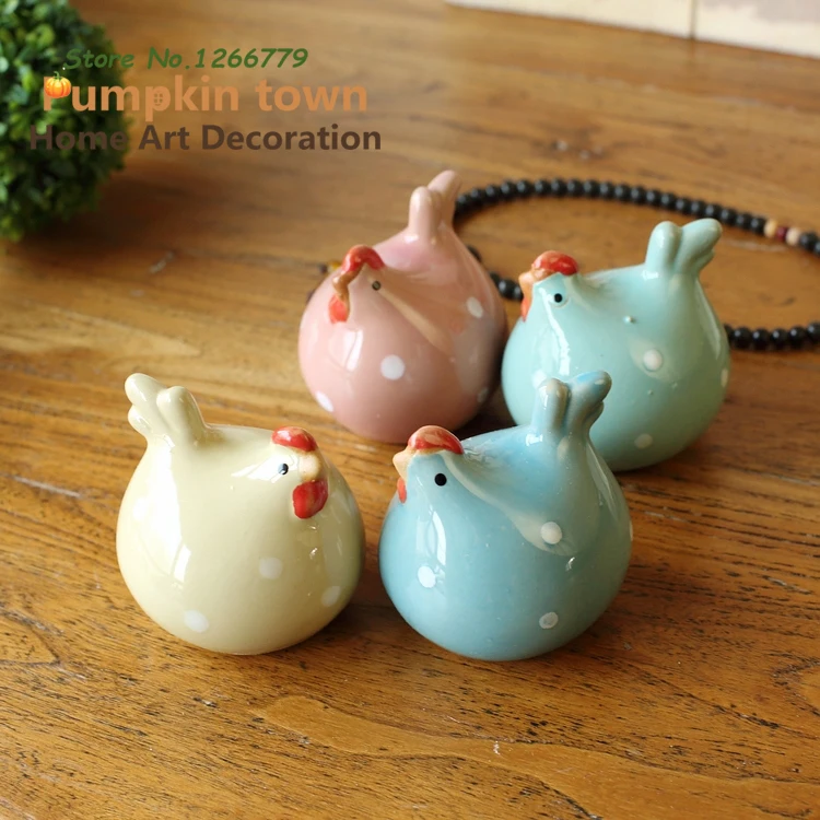 A Set Of 4 Garden Style Colorful Polka Dot Mini Ceramic Chicken Desktop Decor Home Restaurant Cafe Cabinet Delicate Ornaments