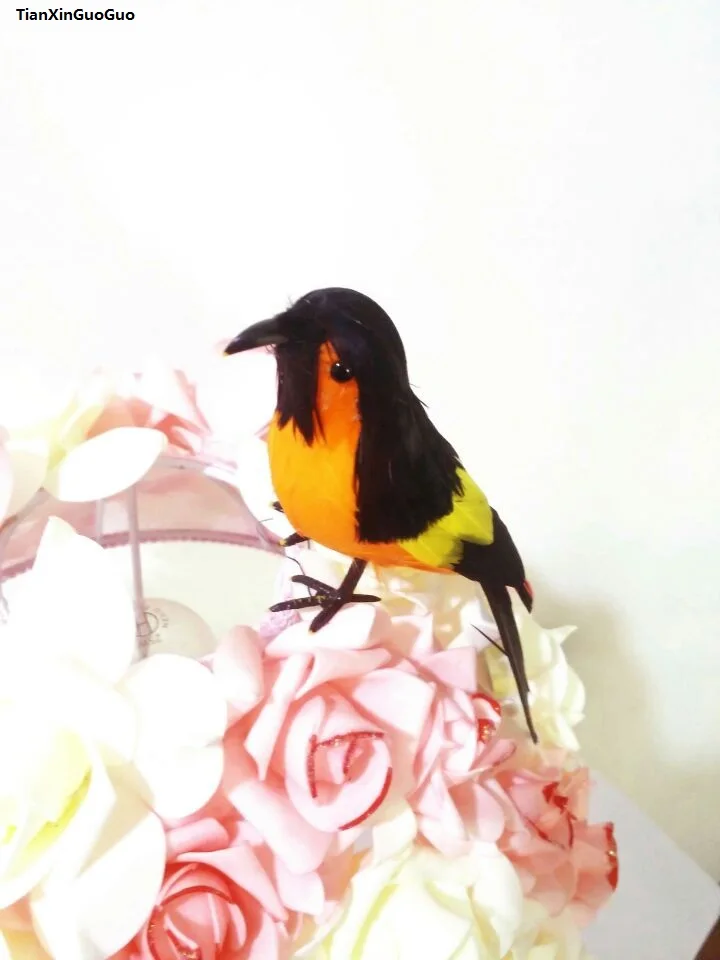 

16cm Simulation Magpie Bird Model Garden Decoration with Colorful Feathers Hard Prop Ornamental Gift S1410