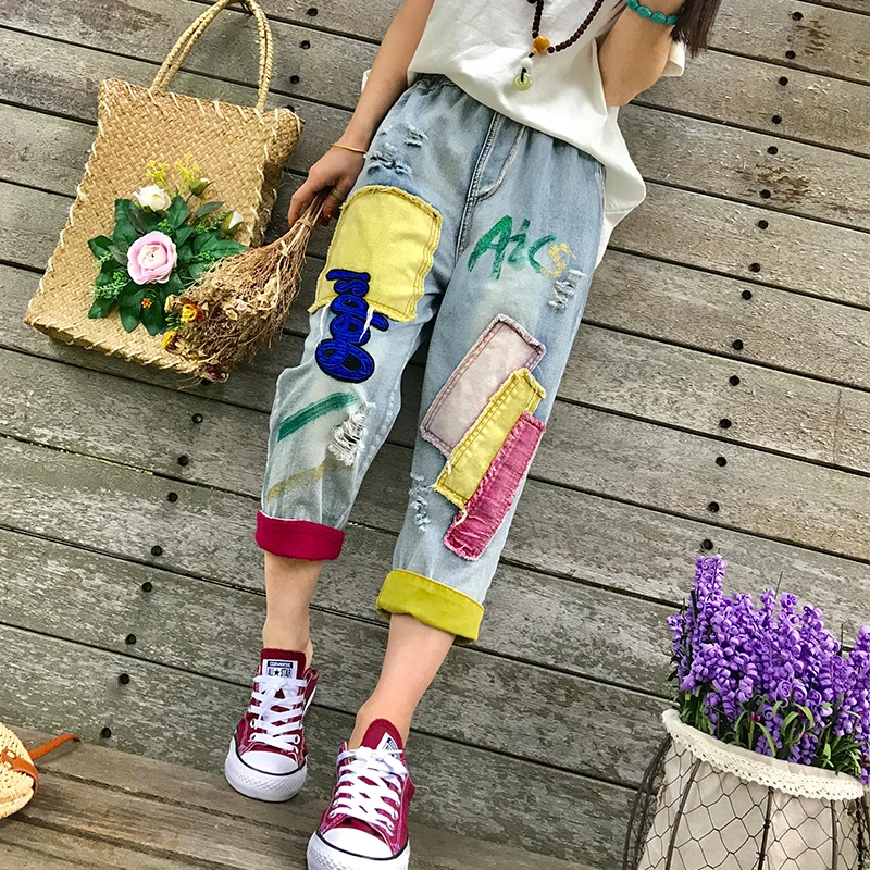 

New Nice Spring Summer Womens Denim Jeans Colorful Appliques Ripped Jeans Feminino Calf-Length Capris Pants Denim Trousers NZ24