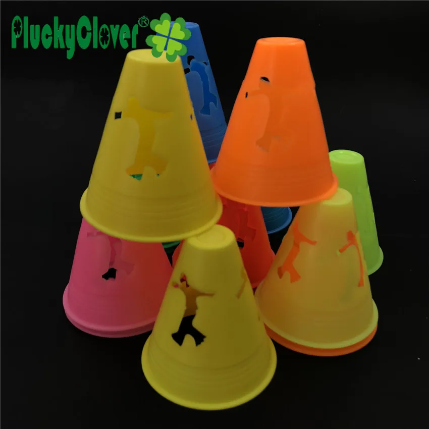 10 pcs/lot Colorful Human-figure Holes Anti-Wind Slalom Cones Marker Roller Skating Marking Cups Luminous Skate Pile Cup Skating