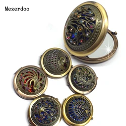 Vintage Gifts Hand Mirrors Hollow Peacock Style Pocket Mirror Mini Portable Compact Mirrors Girl Double-Side Folded Makeup Tools