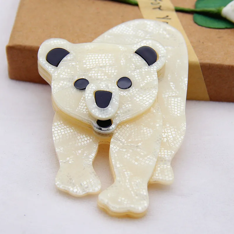 FishSheep Acrylic Polar Bear Brooches For Women Lovely Animal Resin Lapel Pin Brooch Jewelry Female Badge Clothes Accessories