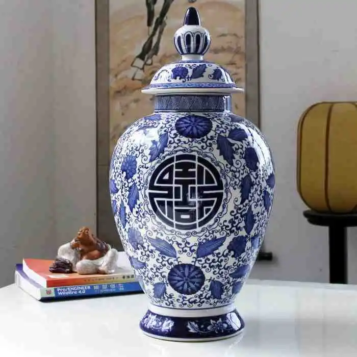 Jingdezhen ceramic ginger jars Antique Porcelain temple jars blue and white chinese porcelain jar