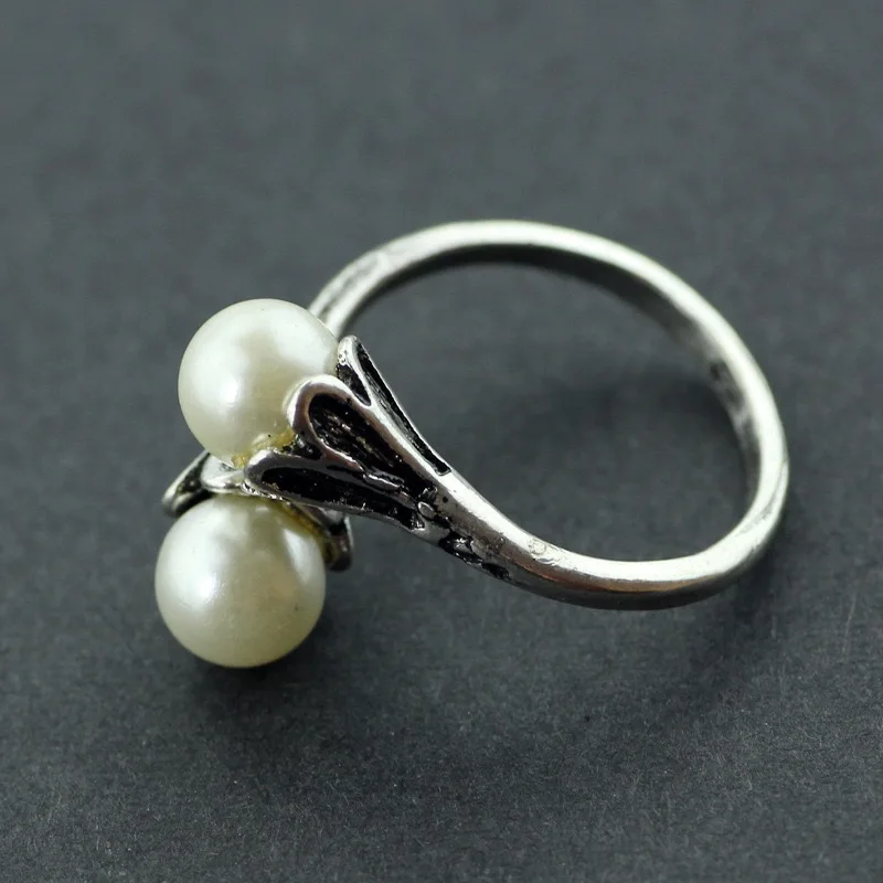 A Song Of Ice And Fire Daenerys Targaryen Flower Pearl Ring Fashion Woman Girl Jewelry Fan Gift