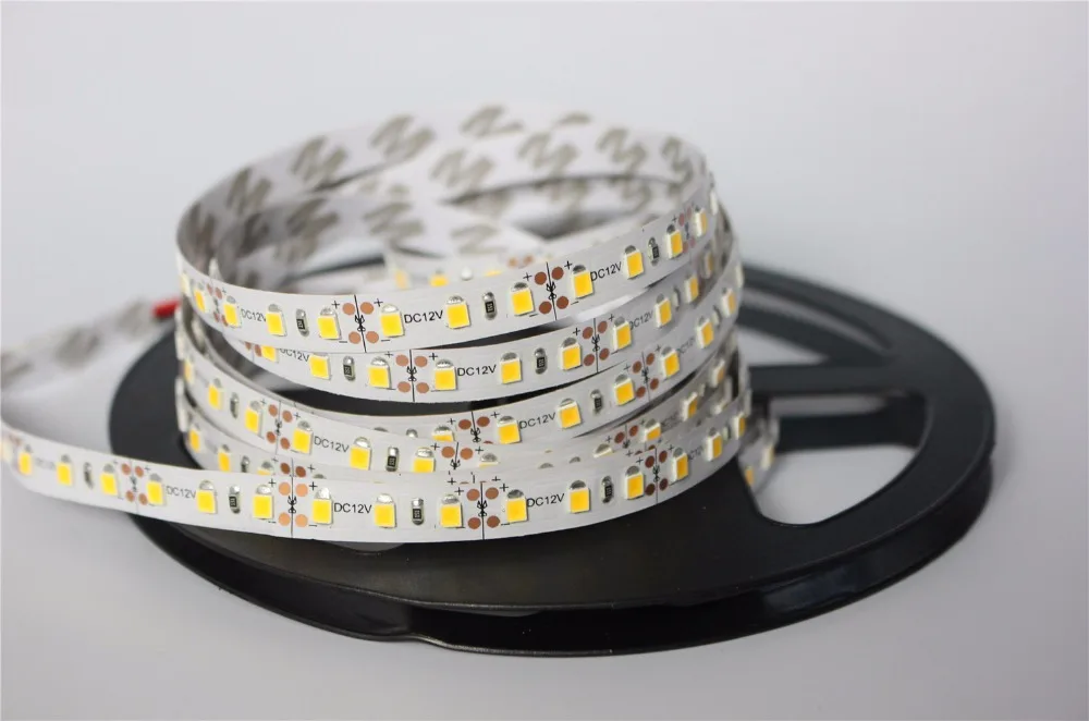 LED Strip 3528 / 2835 120 LED/M DC12V Lampu LED Fleksibel Putih/Putih Hangat/Merah/Hijau/Biru.