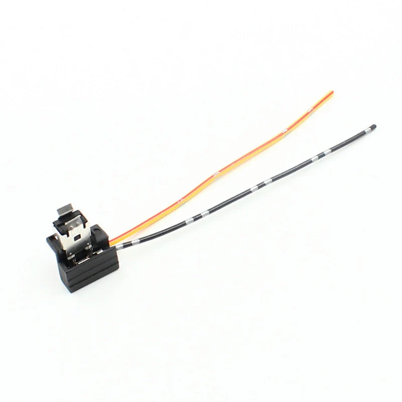 KE LI MI H1 H4 H7 Female Adapter Sockets pigtail Harness Plug Connector For H1 H4 H7 halogen hid led Retrofit