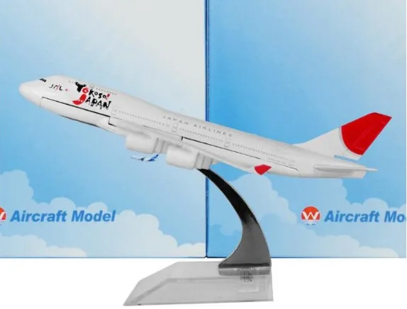 

Size 1:400 plane model Boeing 747 Japan Airlines aircraft B777 Metal simulation airplane model for kid toys Christmas gift