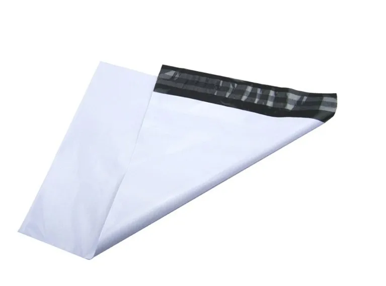 25Pcs/lot 32*45Cm White Poly Self-Seal Mailbags Courier Mailing Bags Express Mail Bag Foldable Storage Bags(00187)