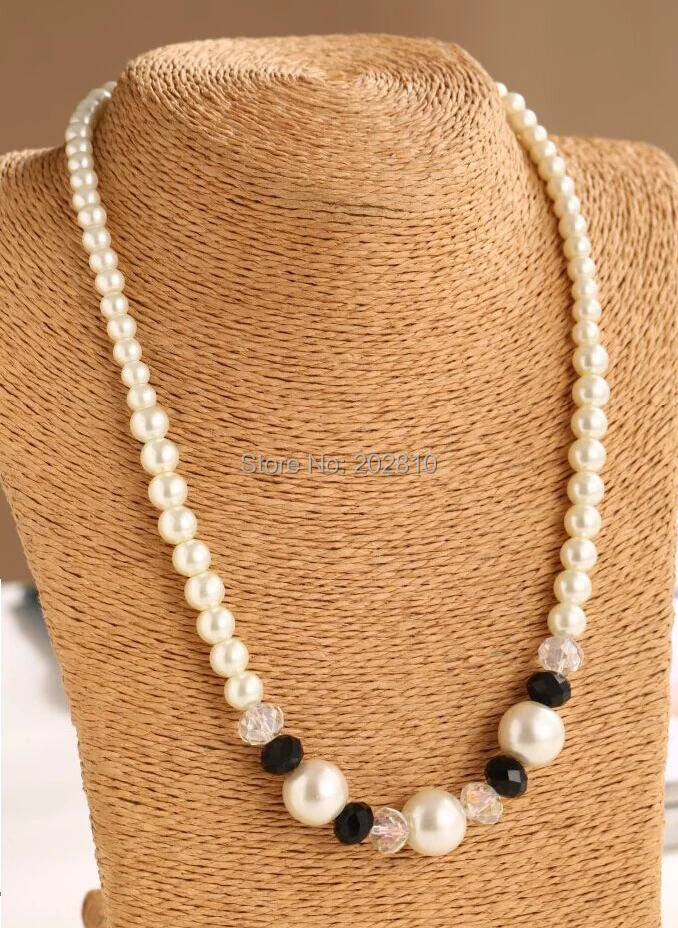 tiki tentacles fine quality pearl chokers necklaces cute black white crystal pearl beads pendant necklace for women wholesale