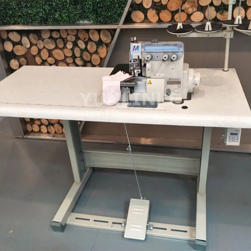Four-line Sewing Machine Sewing Machine Overlocking Machine Sock Sealing Wood Ear M900