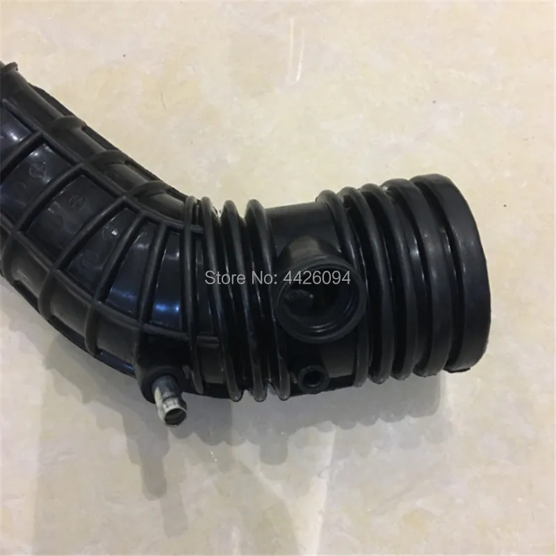 Intake Aie Flow Tube 17228-RAA-A00 Intake Air Pipe 17228-RAD-L60 17228-RAD-L61