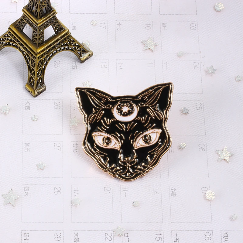 Animal Badge Enamel Pins Brooch Black White Cat Fish Monster Button Shirt Jackets Women Cute Brooches Kids Jewelry Accessories