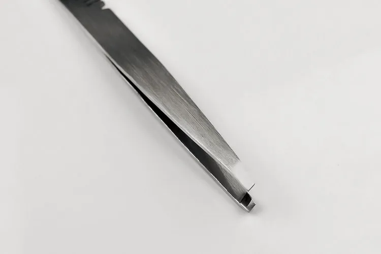 Grzebień pęseta do brwi dla dziewczynki makijaż Forcep szczypce ze stali nierdzewnej brwi gwintowanie klips do rzęs do portfela na oczy przybory kosmetyczne