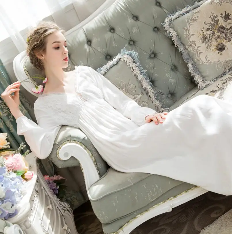 

Sexy long-sleeved cotton nightdress female fashion lace sweet princess loose large yards home service long Nightgown s1940