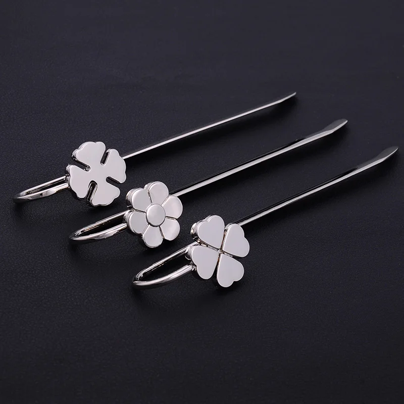 3 pcs /lot Delicate Clover Metal Bookmark Escolar Paper Book Marks Books Holder School Supplies