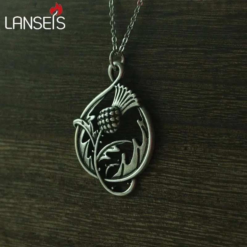 

lanseis 20pcs Scottish Thistle Double-Sided CannibalPlant pendant necklace plant it's inspired by the Scottish national emblem