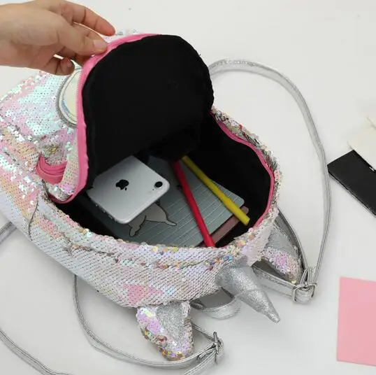 2022 Women Sequins Backpack Cute Unicorn Schoolbag For Teenage Student Girls Satchel Female mochila de couro Backpack School Bag