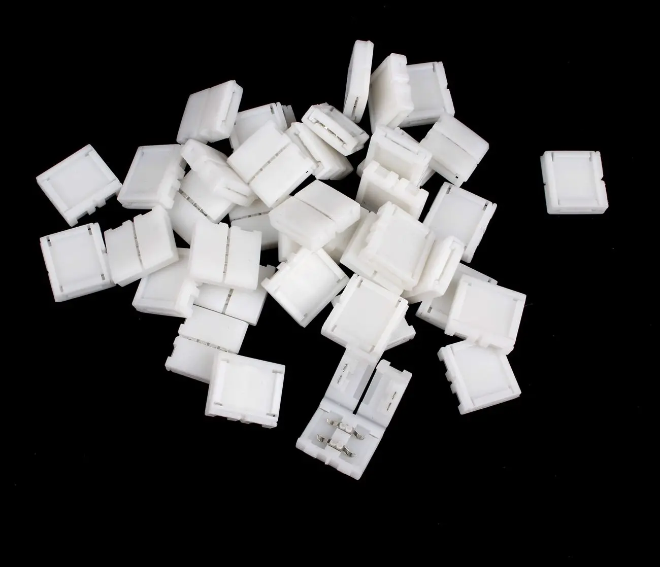 8 مللي متر 10 مللي متر 2Pin كليب موصل لوحة الدوائر المطبوعة محول ل 5050 3528 LED لون واحد قطاع GB