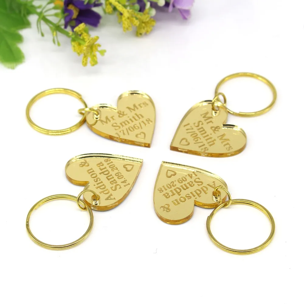 200 Pieces 40x40 mm Personalized Engraved Keyring Mr & Mrs Surname Gold Mirror Acrylic Love Heart Wedding Party Favors Key Chain