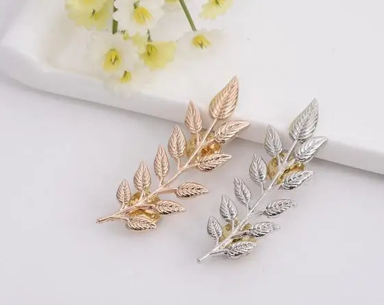 Unisex Simple Brooch Chic Leaf shape shirt sweater Collar Lapel Pin clothing accessories brooch jewelry