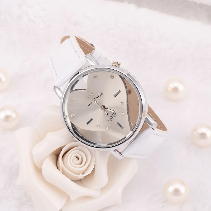 Women Vogue Watch Feminino Relogio Fashion Exquisite Peach Heart Design Watches Casual Leather Quartz WristWatch Female Relojes