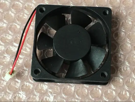 The original  60*60*15 DC12V 0.11A 6CM AD0612MB-D70GL power supply case fan