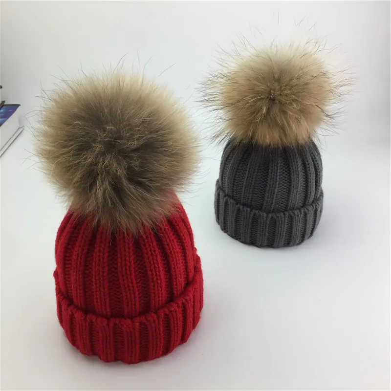 

KNB042A Kids Girls detachable 14cm Raccoon fur pom pom warm knitted hat 2-8 years Children knit beanies skullies caps bonnet