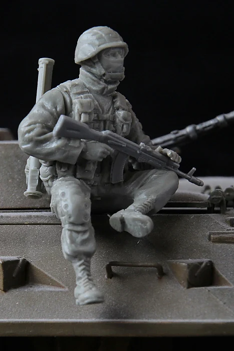 Unpainted Kit 1/35  modern Russian Scout  soldier Crimea 2014    figure Historical  Figure Resin  Kit