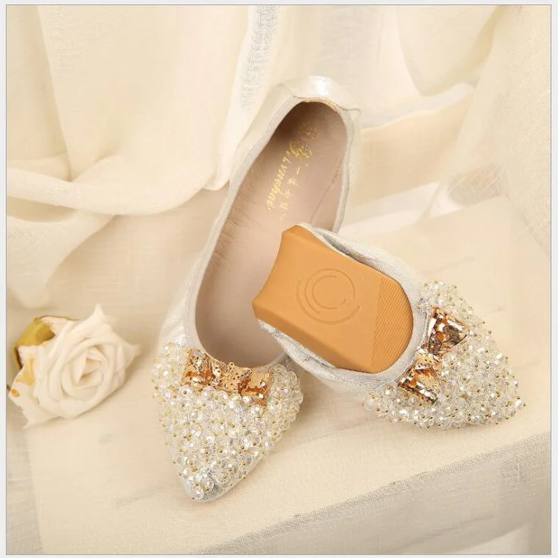 2021 New Fashion Career Ladies Flat Shoes Pointed Cone Diamond Very Soft Flat Shoes Women Plus Size 31-45