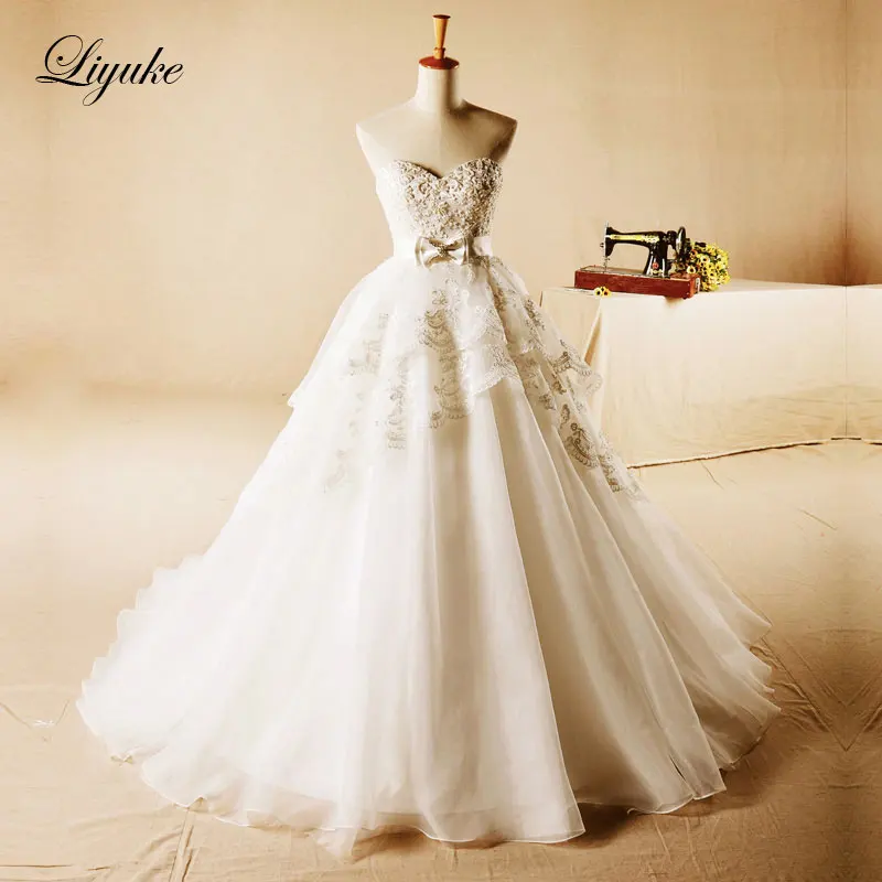 

Elegant Tulle Sweetheart Neckline A-Line Wedding Dress Court Train Beading Appliques Embroidery Bride Dress Liyuke