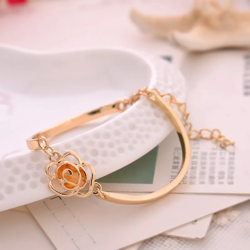 Korean Fashion Individuality Rose Tea Camellia Rhinestones Jewelry Bracelets For Women Bracelets & Bangles Charm Bracelet