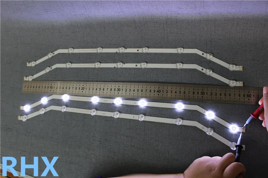 

4pcs LED strip For Samsung 32" TV 585MM 9LED SAMSUNG_2013SVS32_HD_3228N1_B2_09_REV1.7_131015