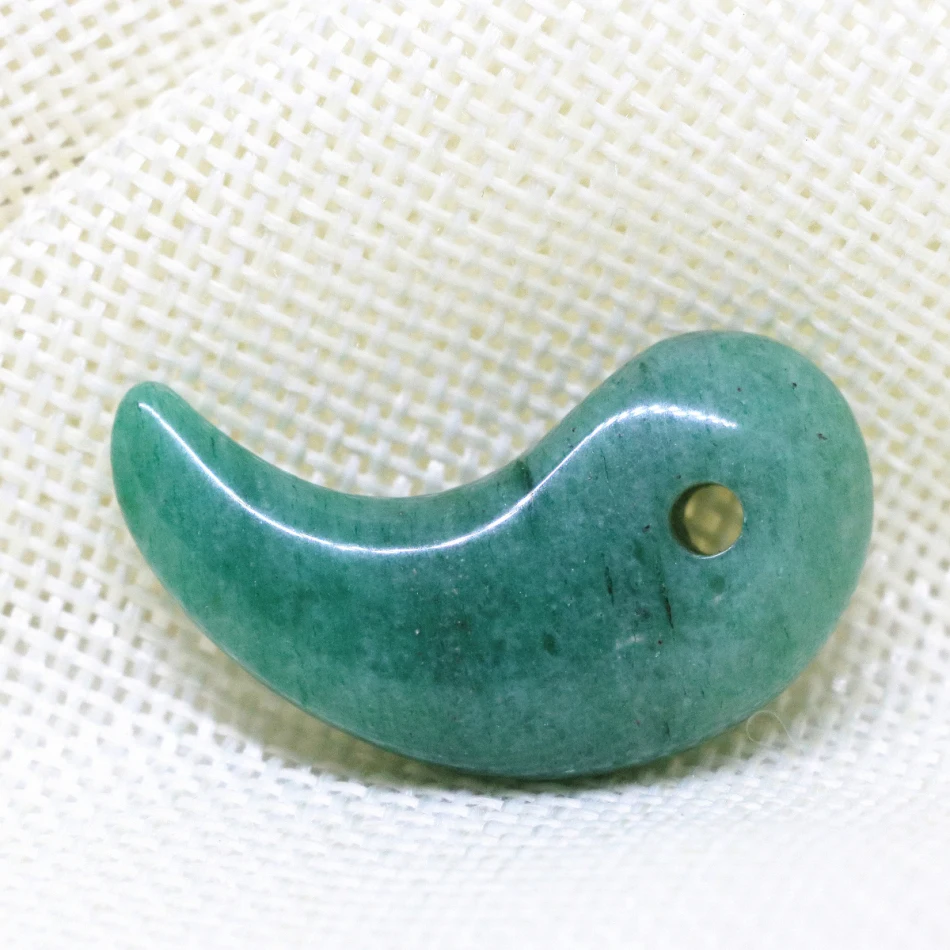 High grade green natural stone chalcedony magatama pendant 19*35mm women fit for diy necklace accessories elegant jewelry B1828