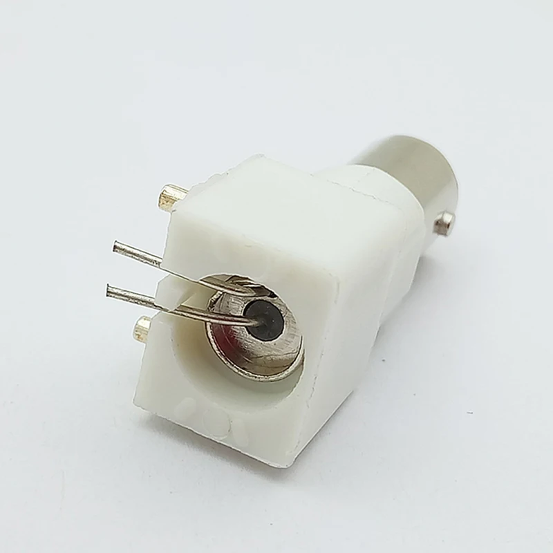 50pcs BNC Female PCB Mount Socket Chassis Connector BNC FEMALE RIGHT ANGLE PANEL MOUNT Plastic TYPE R Connector