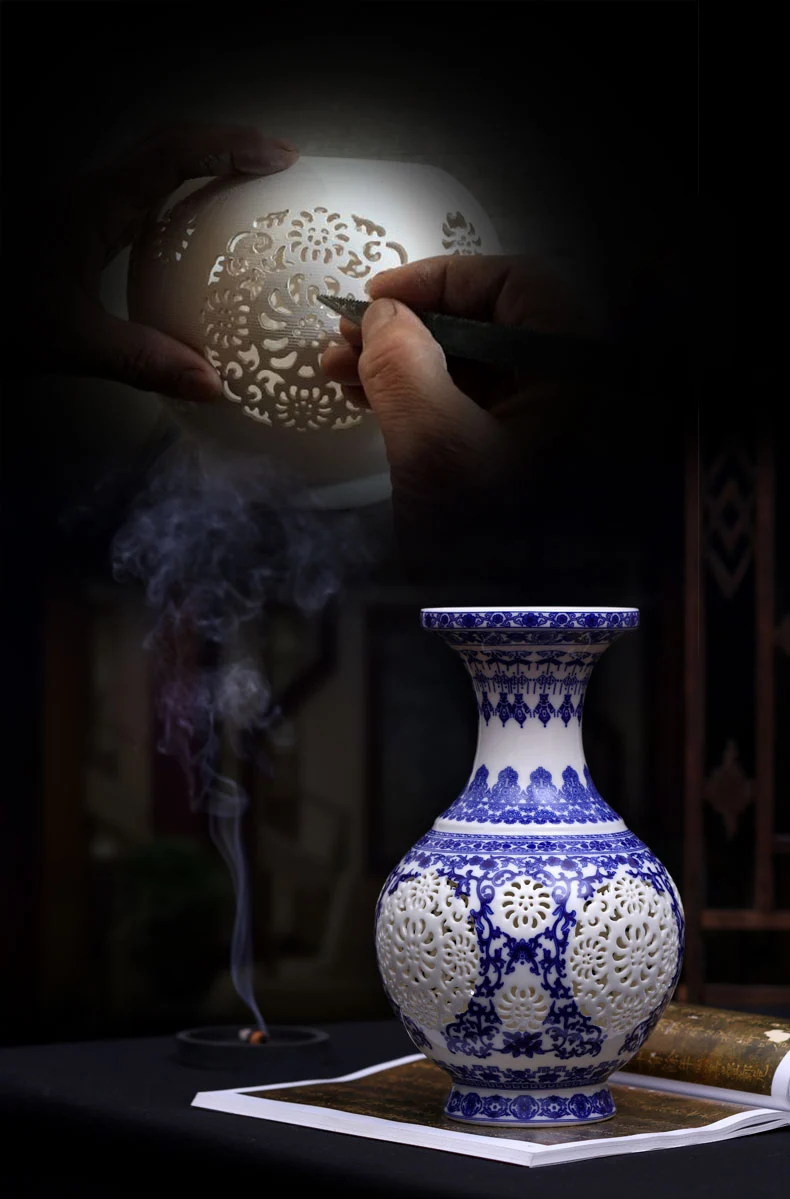 青と白の山水画風大花瓶 骨董品高さ91 cm口径24