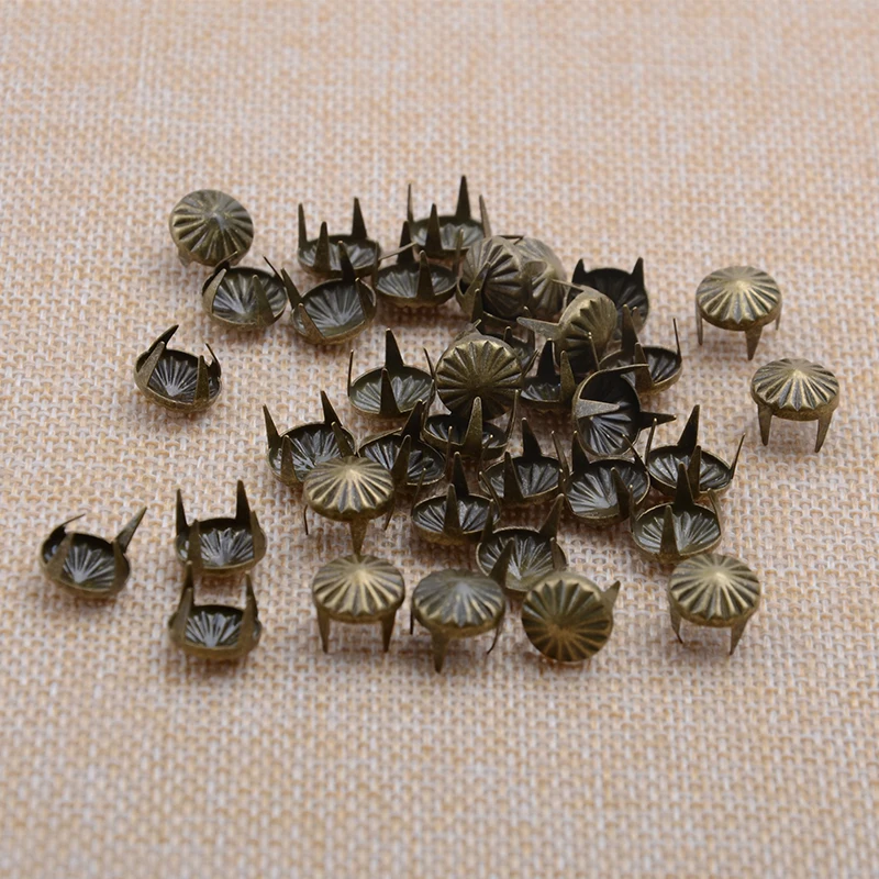 

Antique Bronze Cone Metal Studs Spots Nailheads Spikes 8mm