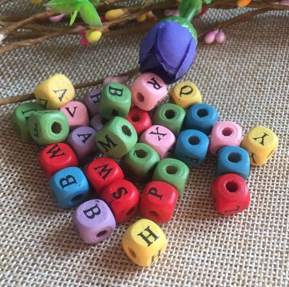 

200pcs set Diy handmade wood beads multicolour beads child accessories square wood bead cubic bead