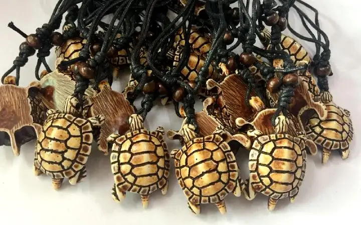 4 PCS Faux Resin Turtle Ethnic Totem Pendant Necklaces