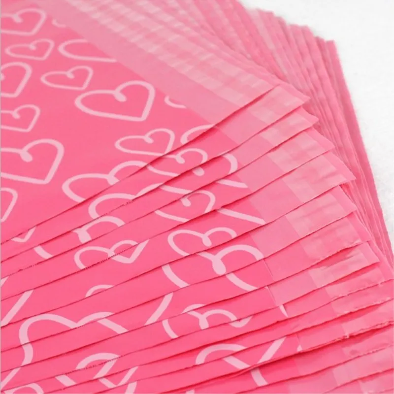 10Pcs Self-adhesive Post Mailing Envelope Pouches Pink Heart-shaped  Watertight Clothes Storage Bag Size 28*38+4cm