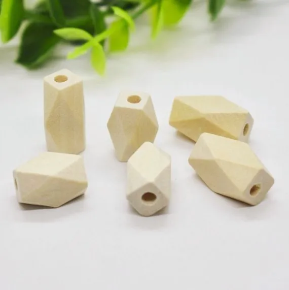 200pcs 12.00mmx16.00mm Unfinished Faceted Natural Wood Spacer Beads,14 Hedron Geometricf Figure Wooden Beads Charm Finding,DIY