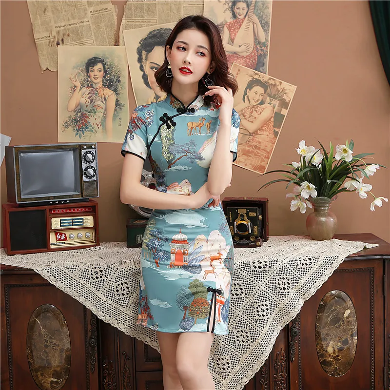 Thắng Coco Mới Gợi Cảm Sườn Xám Áo Rayon Ngắn Thời Trang Gợi Cảm Trước Chia Moder Qipao Rồng Trung Quốc Cần Trục Mới Lạ Qipao Gợi Cảm