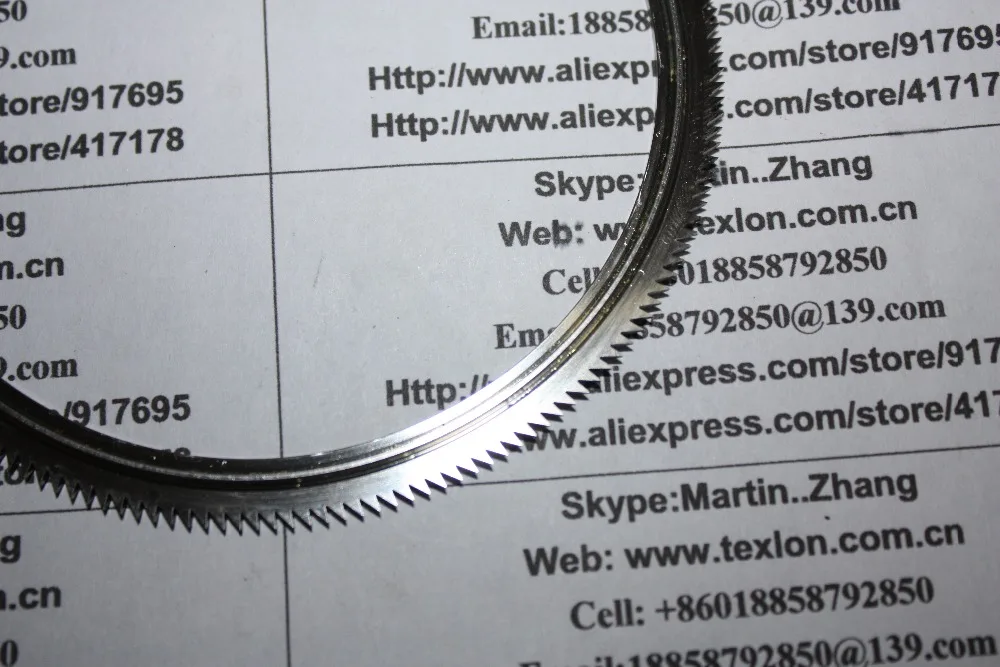 لوني الجوارب آلة استخدام Sawblade ، L404MR ، L510P7 ، L512S6 ، D3081040