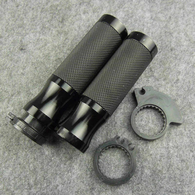 7/8\'\' 22mm Universal Motorcycle Handle bar / Handlebar Grips leather and aluminum Material