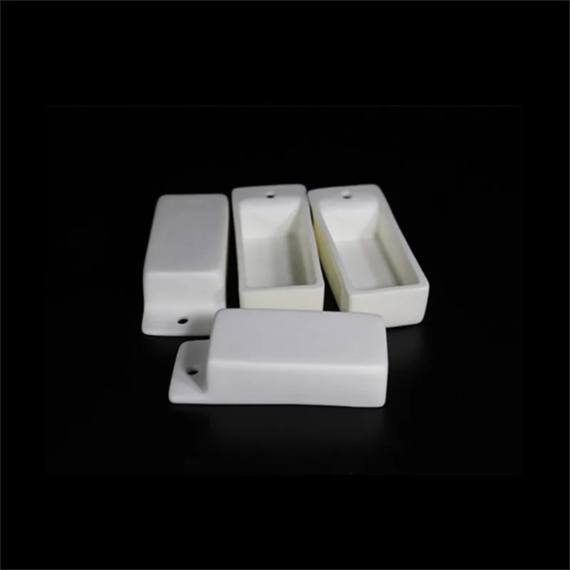 99.3% alumina crucible / 73*30*22 / Rectangular corundum crucible / Al2O3 ceramic crucible / Sintered crucible