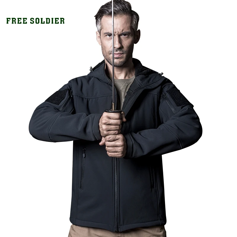 FREE SOLDIER Outdoor camping hiking tactical soft-shell coat  wind whisper  warm water-resistant  jacket