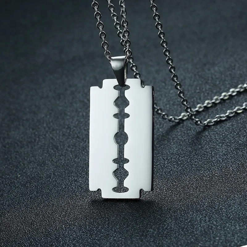 Stilvolle Doppelklingen-Rasiermesser-Anhänger-Halskette für Männer aus Edelstahl, lässige Männerhalskette, Geschenk mit 20"/24" Kette