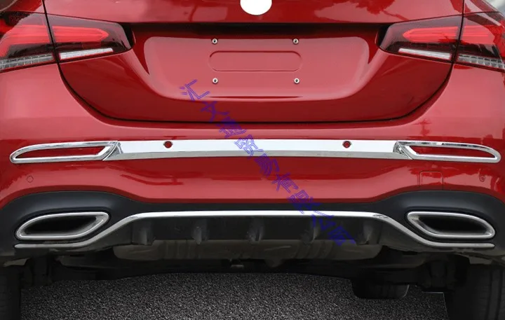 Para Mercedes-Benz UMA Classe-A180 A200 A250 (V177) 2018 2019 Acessórios Do Carro ABS Chrome Rear bumper guarnição luz de nevoeiro traseira guarnição